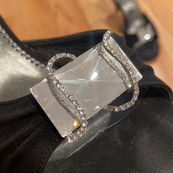 Versani Shoes - Picture 3 of 17